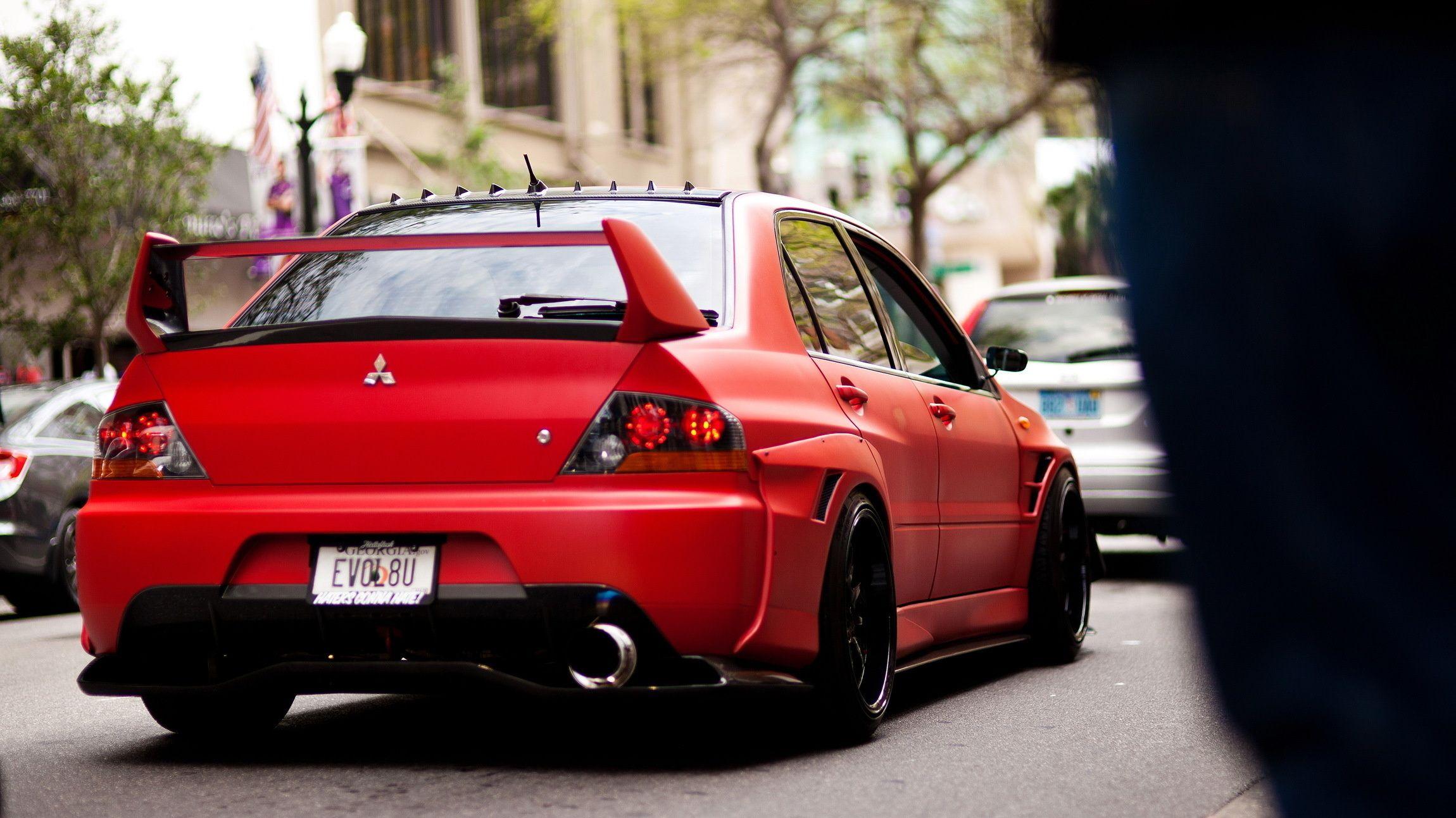 2300x1293 Evo 8 Wallpaper