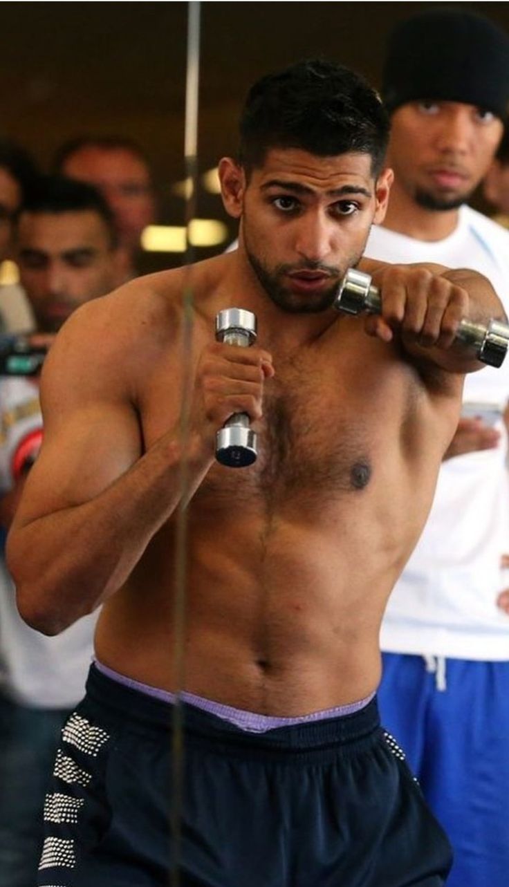 736x1283 Prince naseem hamed wallpaper. Mohammad amir, Amir khan ghajini, Hot athletes