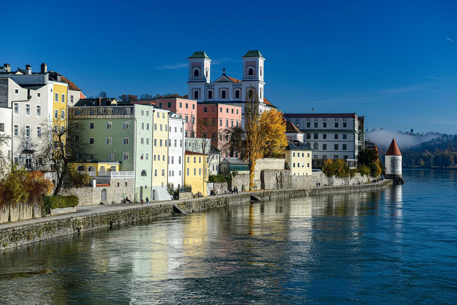 1920x1281 Passau: Highlights der Dreiflüssestadt der Pfeffer wächst