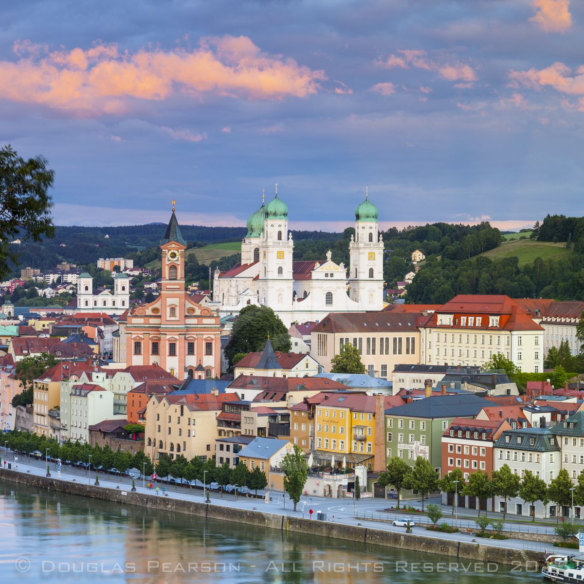 1200x1200 Elevated view towards the pictureque city of Passau at sunset, Passau, Lower Bavaria, Bavaria, Germany