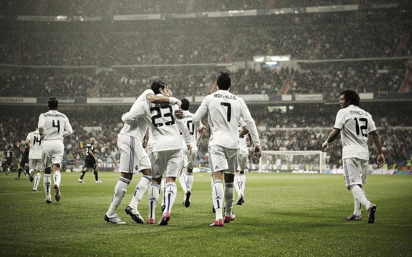 1440x900 Men's White Long Sleeved Jersey Shirt, Real Madrid, Cristiano Ronaldo, Soccer, Sport HD Wallpaper