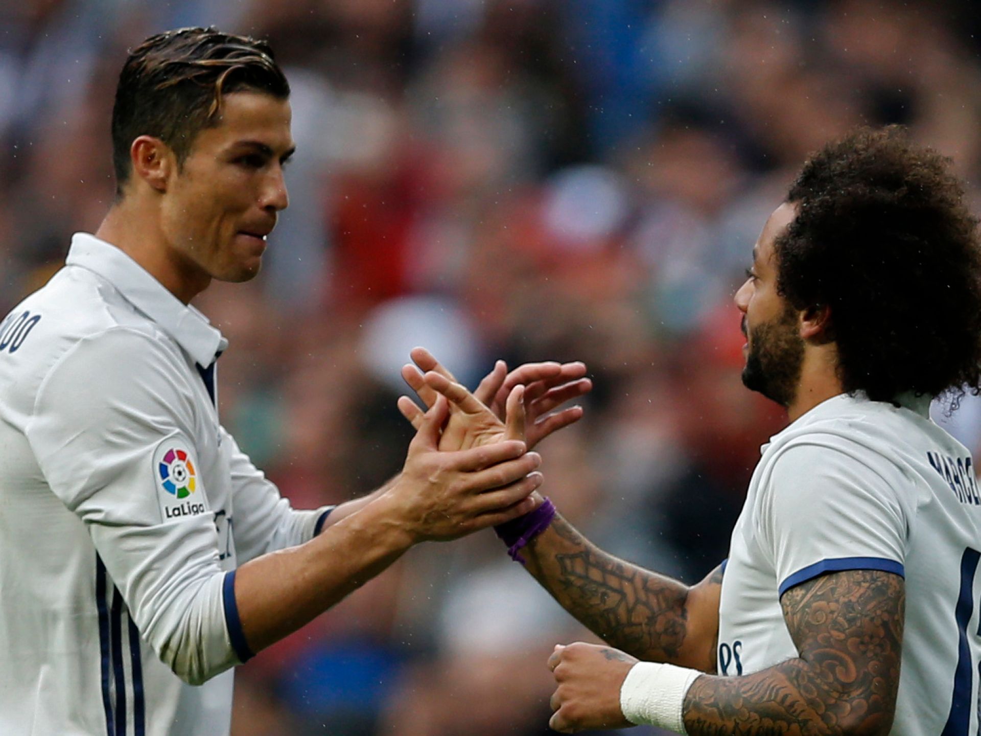 1920x1440 Marcelo hints at Ronaldo Real Madrid transfer with cryptic post on video of pair celebrating Champions League title