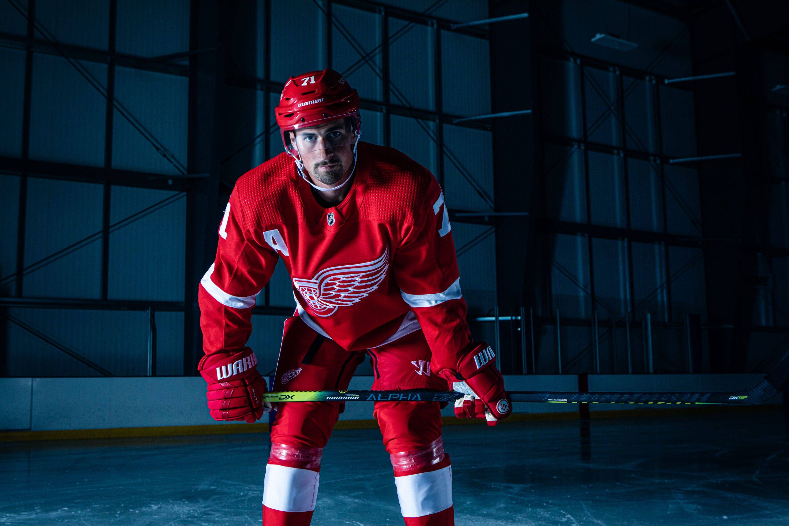 2560x1707 Download Ice Hockey Player Dylan Larkin Wallpaper
