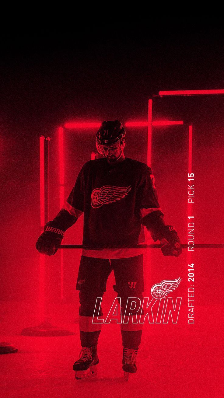 736x1308 Larkin