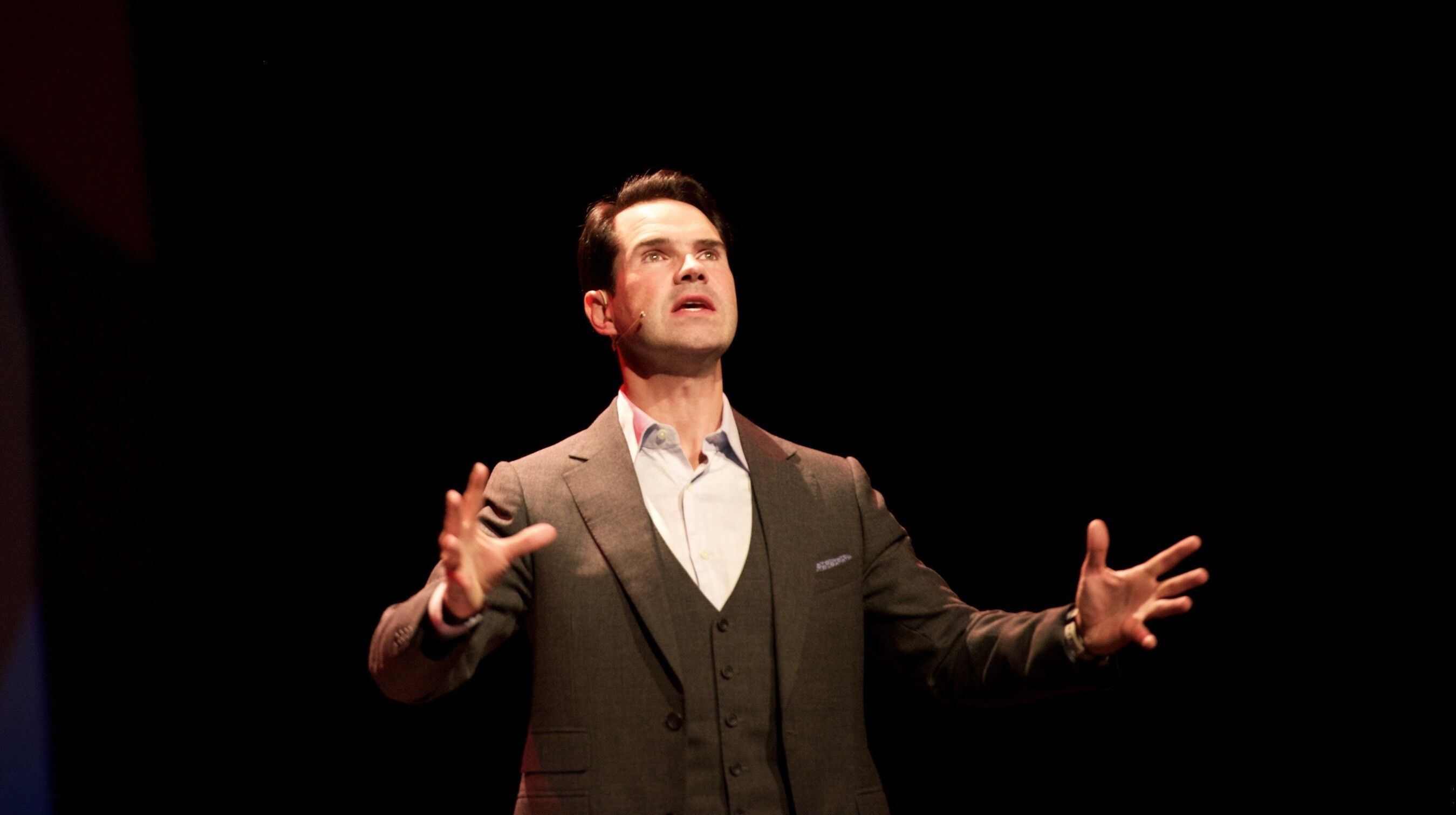 2699x1511 Jimmy Carr Wallpaper