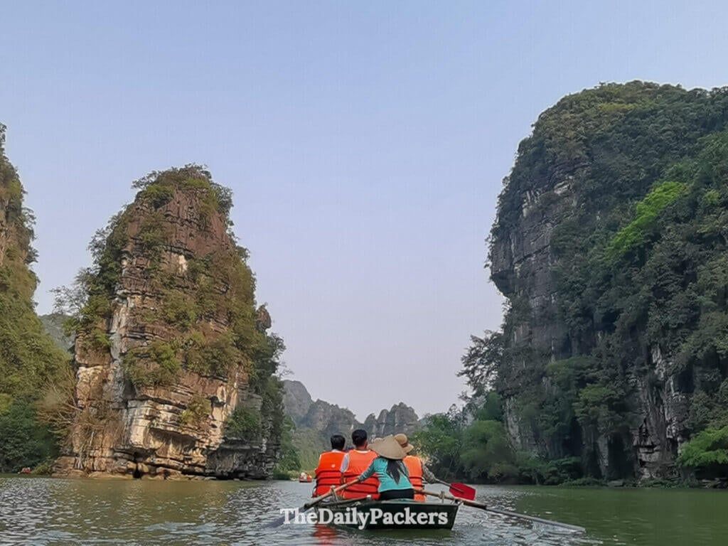 1024x768 Trang An Boat Tour: Ninh Binh's Most Scenic Attraction