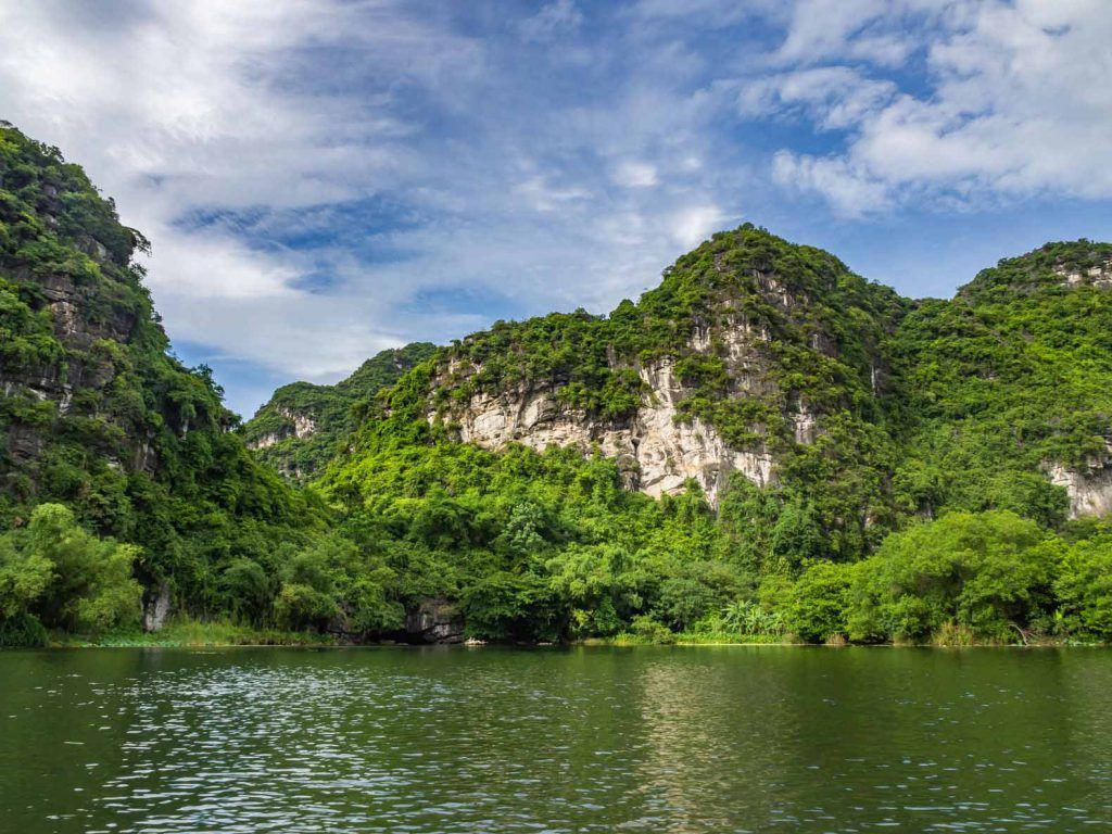 1024x768 Trang An Or Tam Coc. Best Ninh Binh Boat Tour? Stops & Flip Flops