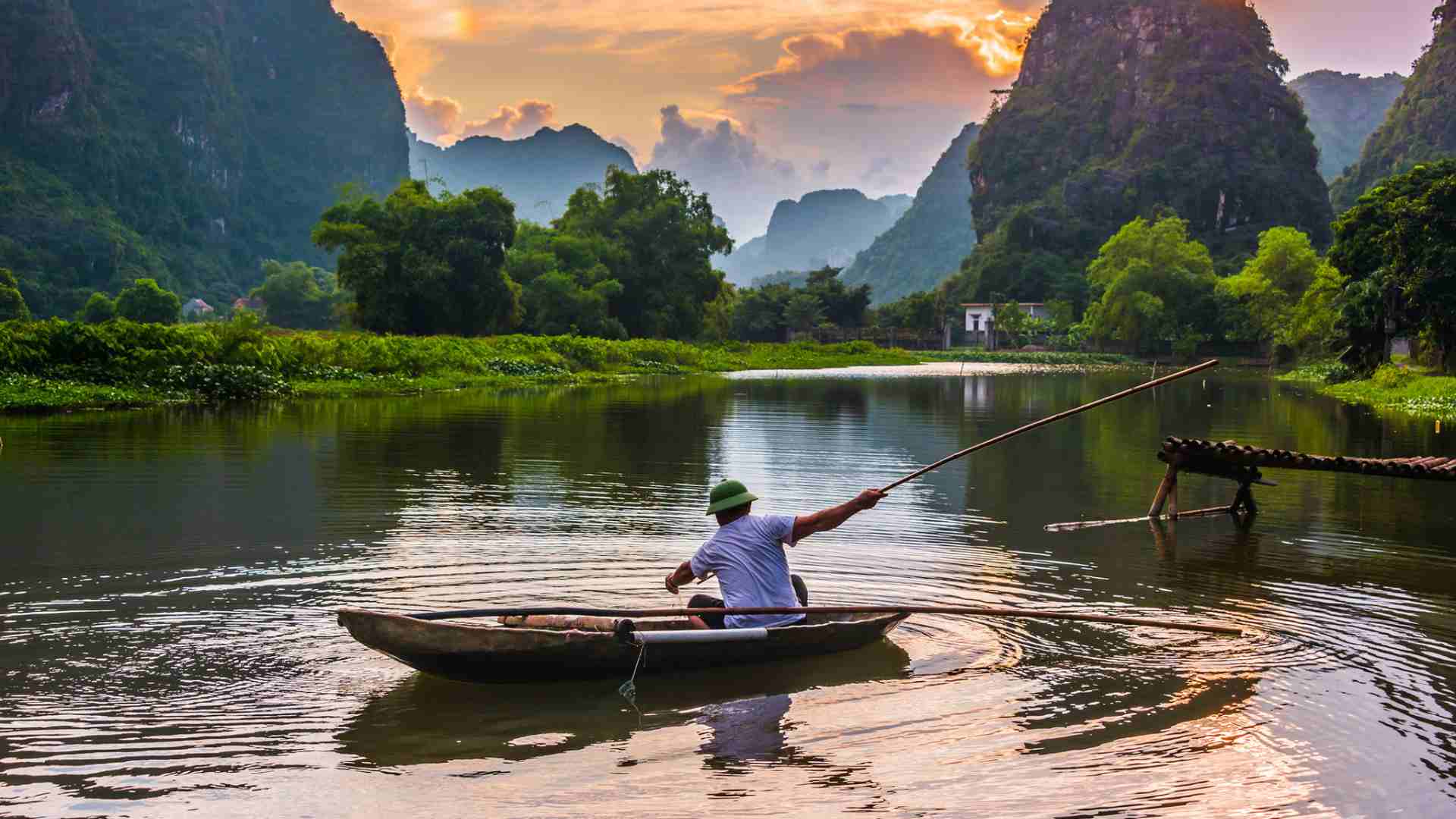 1920x1080 Trang An Boat Trip