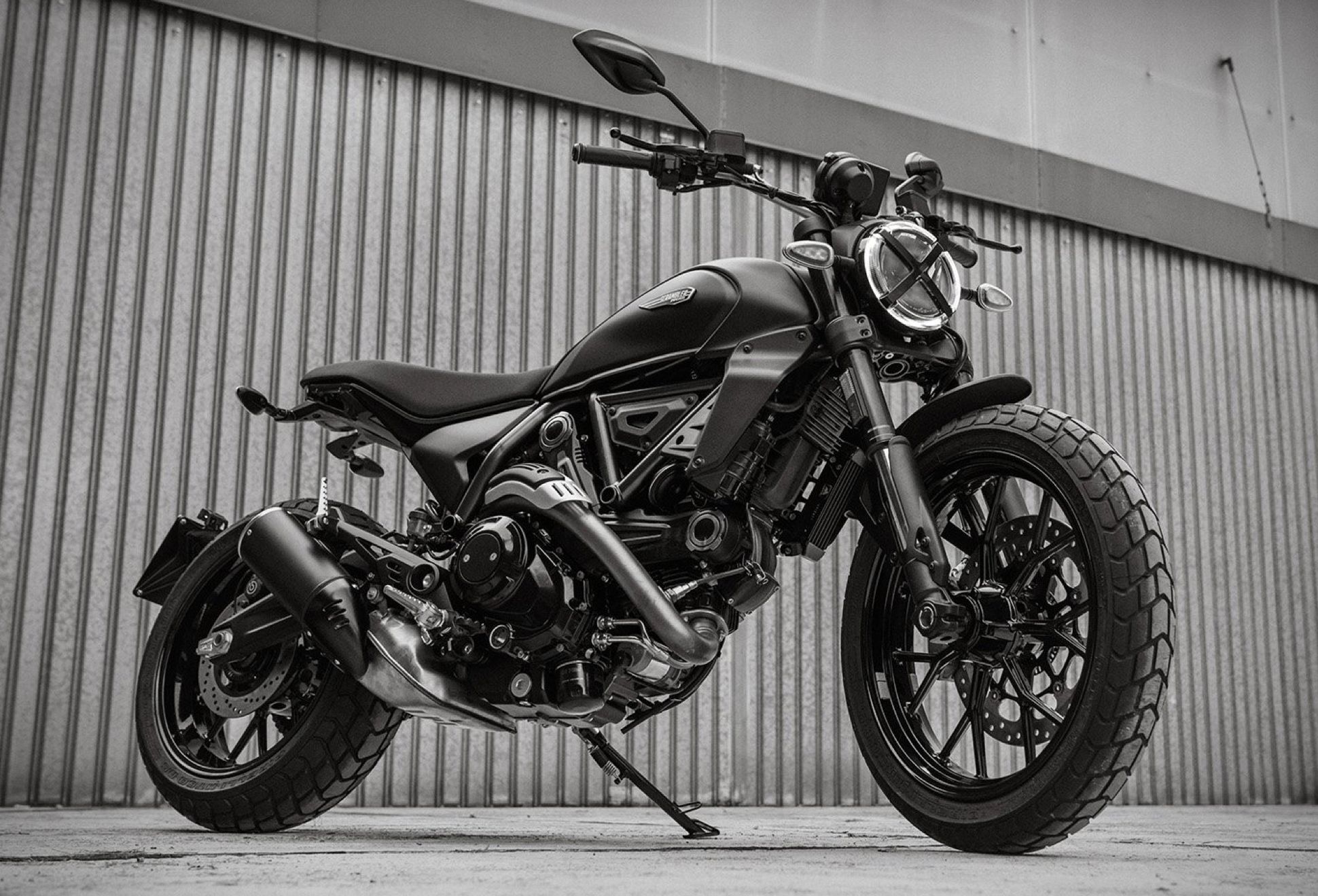 1940x1320 Ducati Scrambler Icon Dark