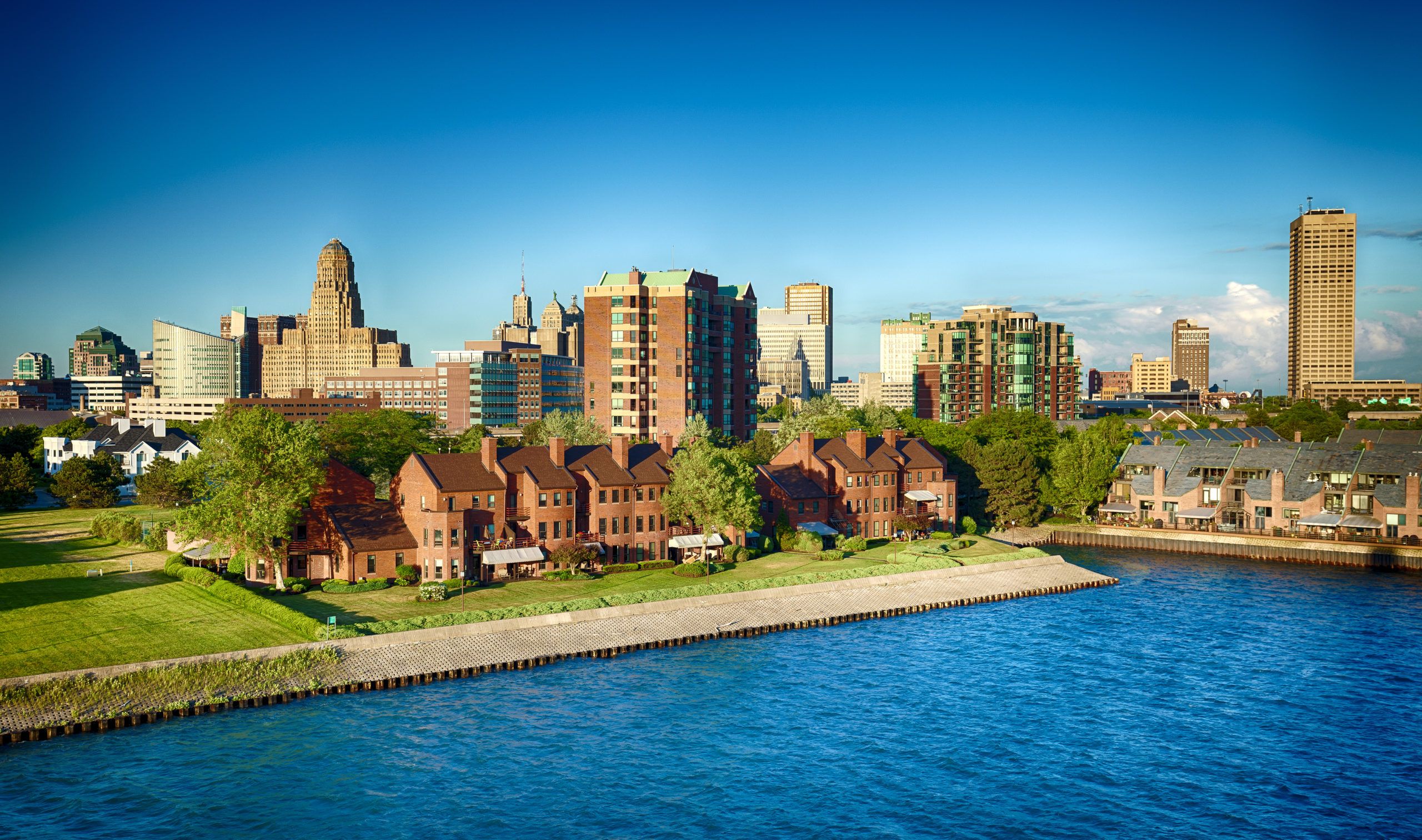 2560x1513 Buffalo Skyline Wallpaper