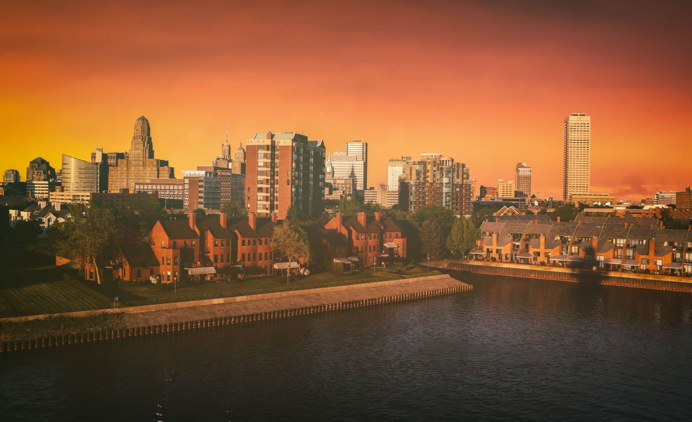2321x1416 Buffalo Skyline Wallpaper