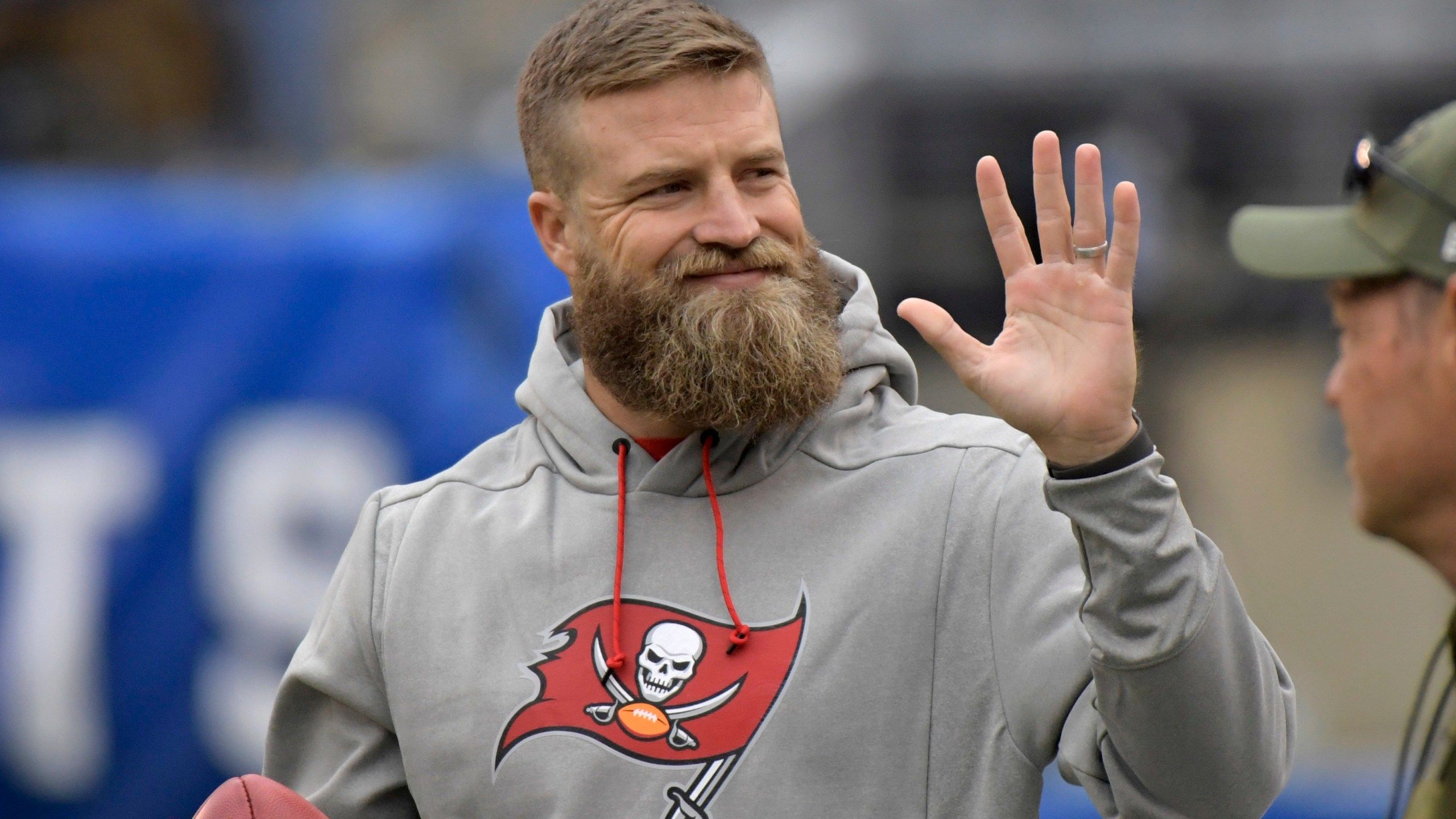 2560x1440 FitzMagic Runs Out: 39 Year Old Journeyman QB Is Retiring