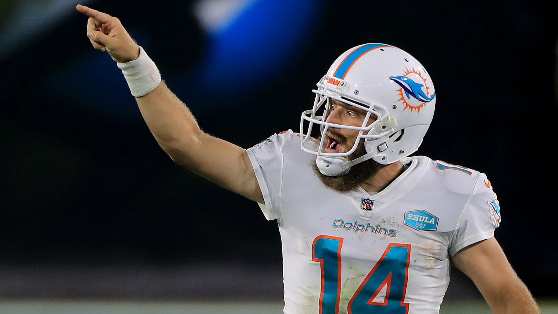 1920x1080 Ryan Fitzpatrick wears booty shorts at Dolphins practice to honor traded teammate