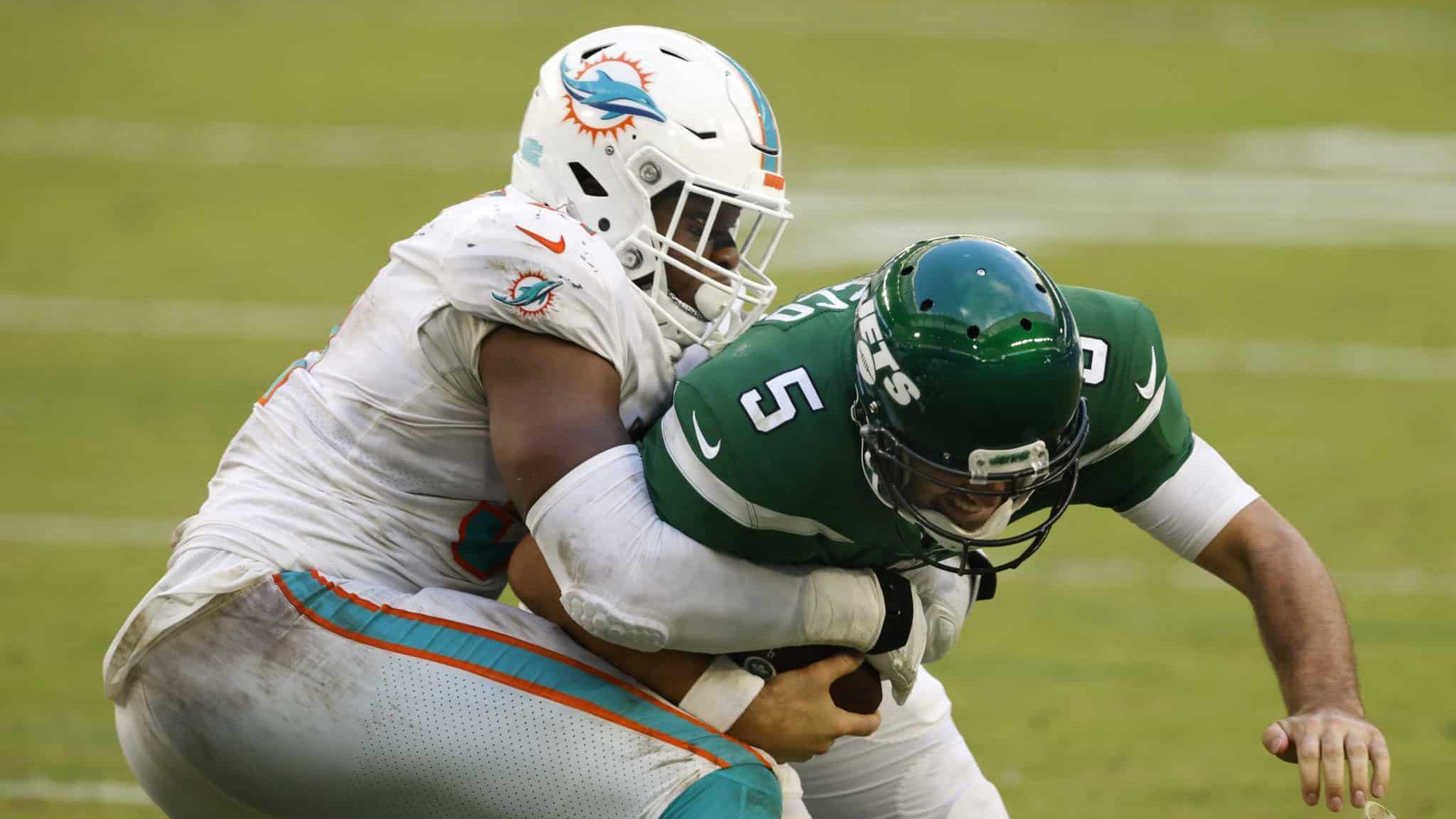 2048x1152 Ryan Fitzpatrick, Miami Dolphins humiliate the winless New York Jets (Highlights)