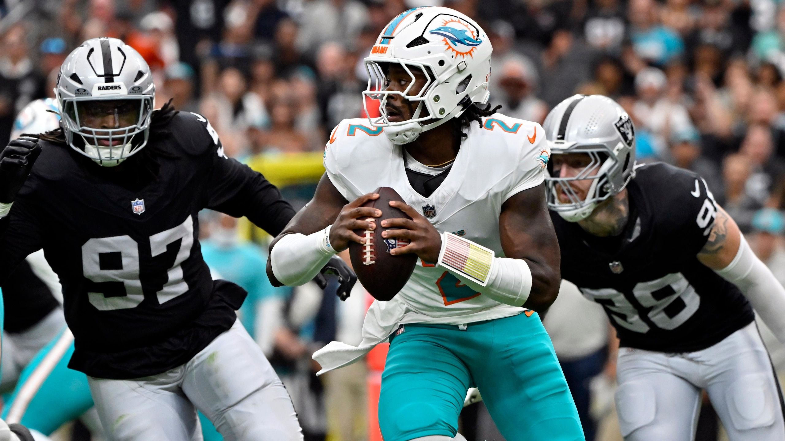 2560x1440 Ryan Fitzpatrick Says 0 17 Is 'Within Reach' For 2026 Dolphins After Week 1 Loss To Raiders