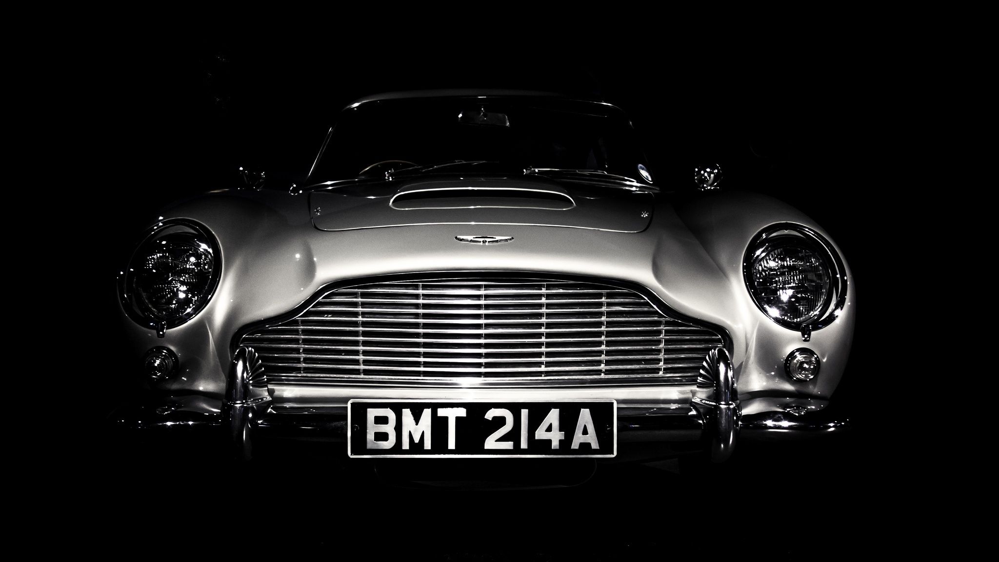 2048x1153 Обои Aston Martin, James Bond, DB Skyfall на телефон и рабочий стол, раздел aston martin, разрешение 2048x1153 - скачать