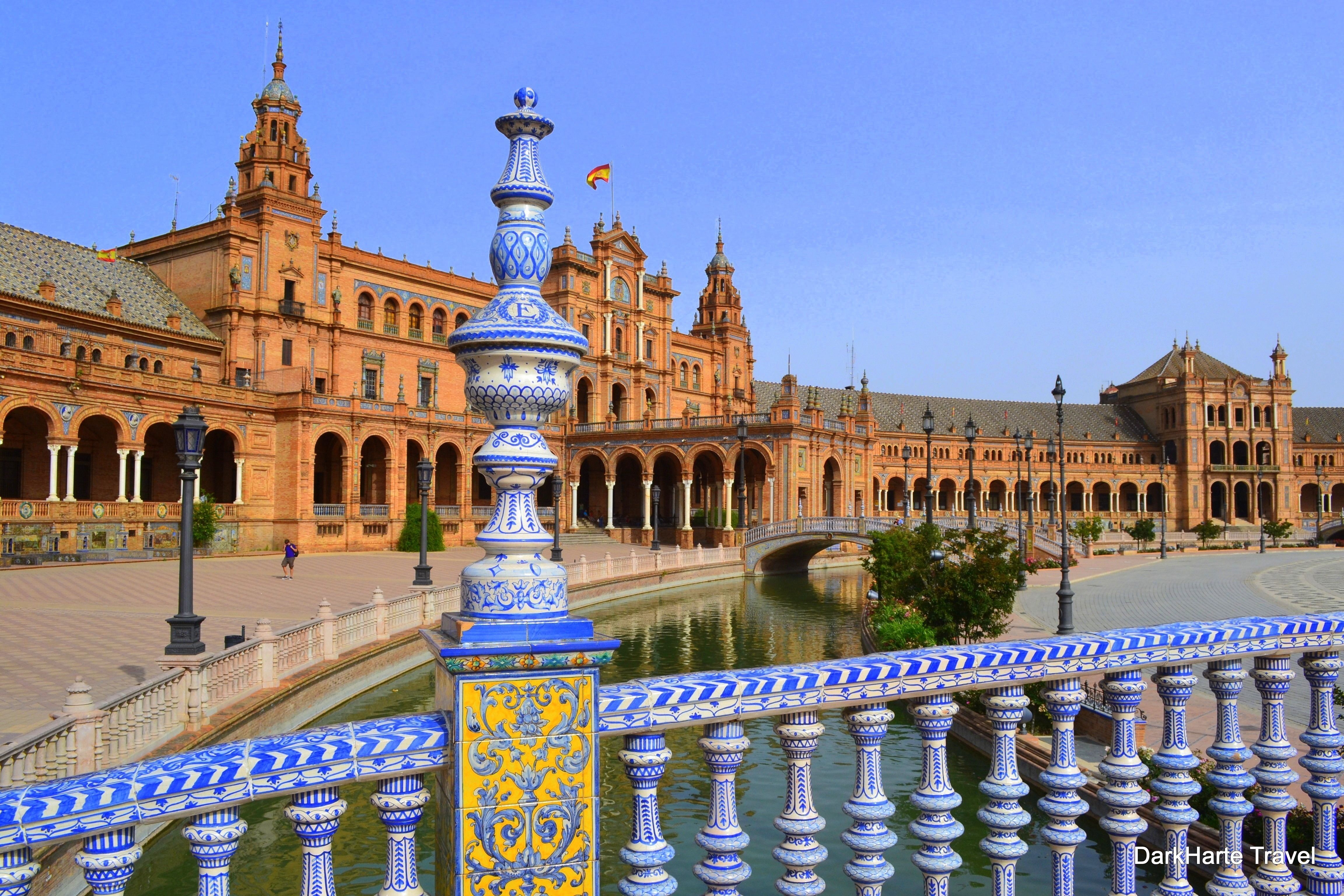 4608x3072 Plaza de España, Seville Heart Travel