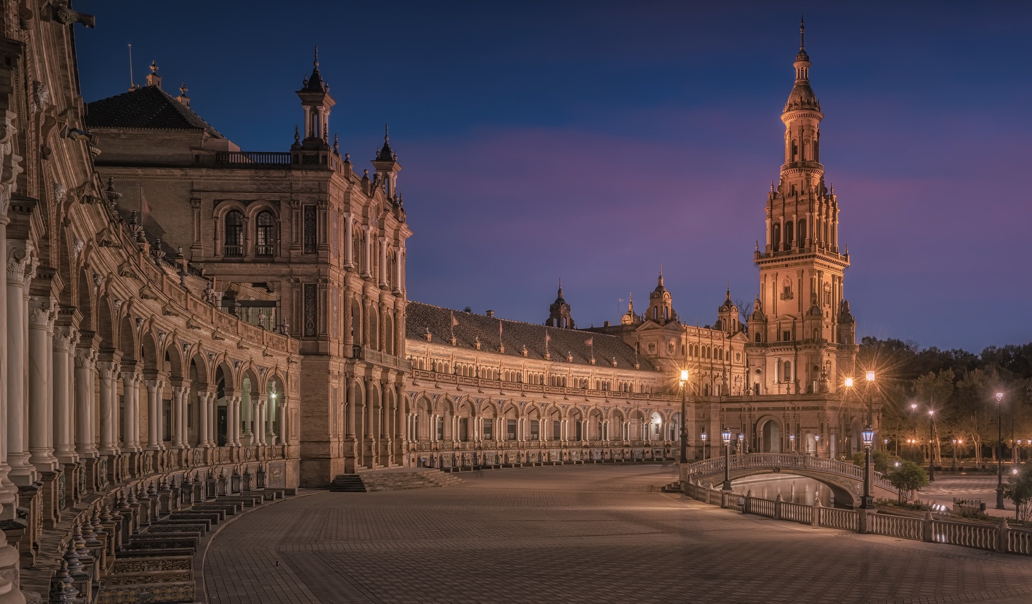 2047x1199 Wallpaper Av of Isabel the Catholic, Spain, Sevilla, Plaza of Spain for mobile and desktop, section город, resolution 2047x1199