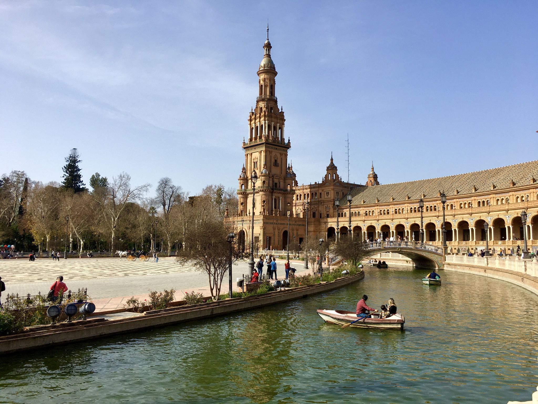 2048x1536 Plaza of Spain