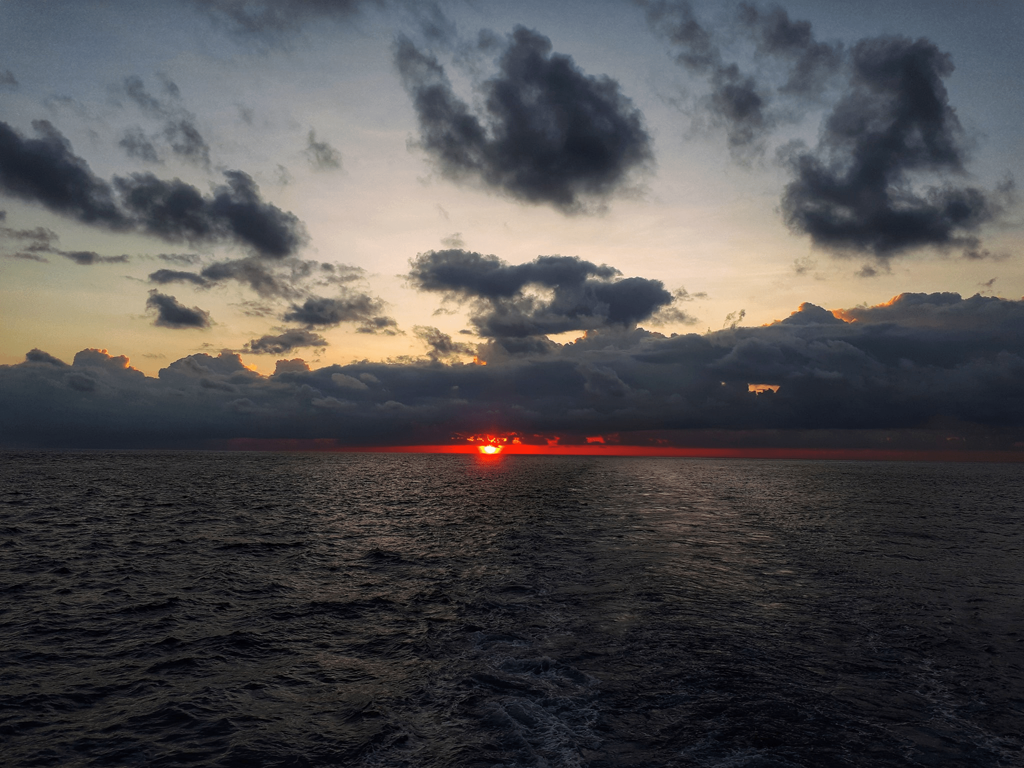 2048x1536 Sunrise of Bengal