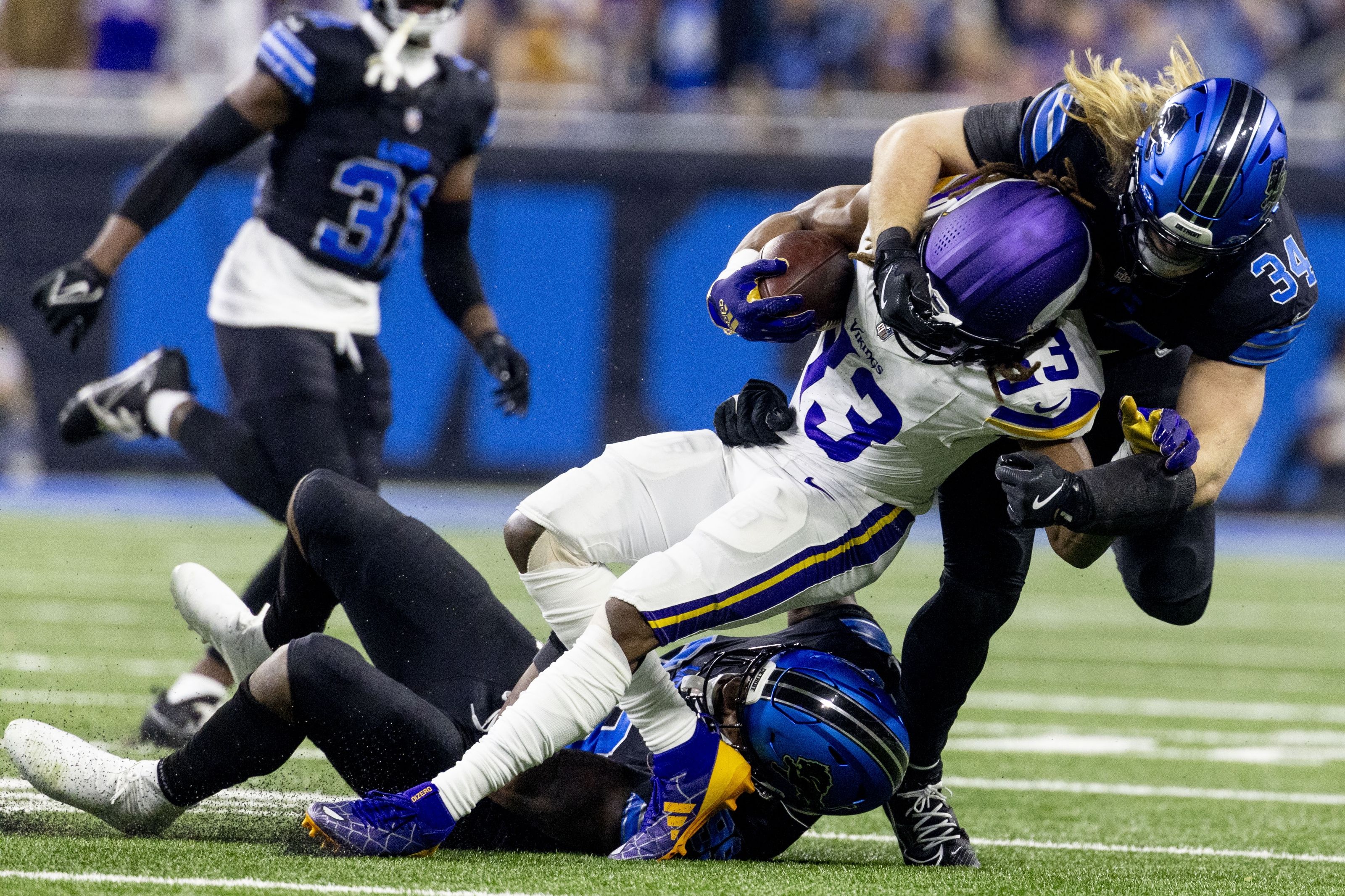 3200x2132 Minnesota Vikings at Detroit Lions: Week 18 action