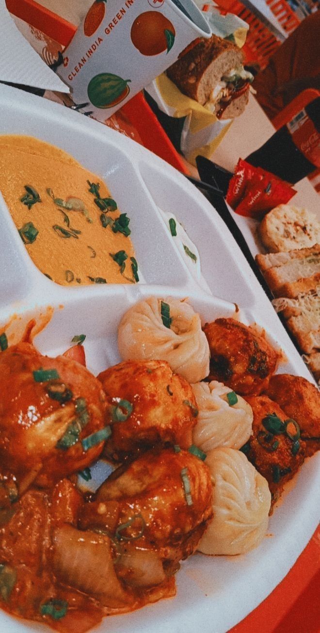 660x1305 Delicious Food on a White Plate. Momos wallpaper food, Momos aesthetic food, Snap food