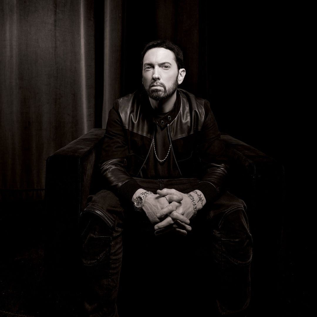 1080x1080 Photo of the Day: The New Eminem Photo for “The Death of Slim Shady” Promo Campaign