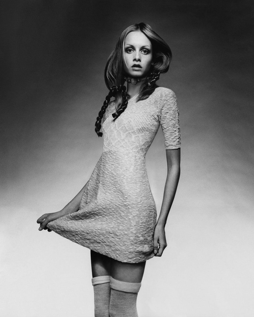 960x1200 Twiggy Wallpaper