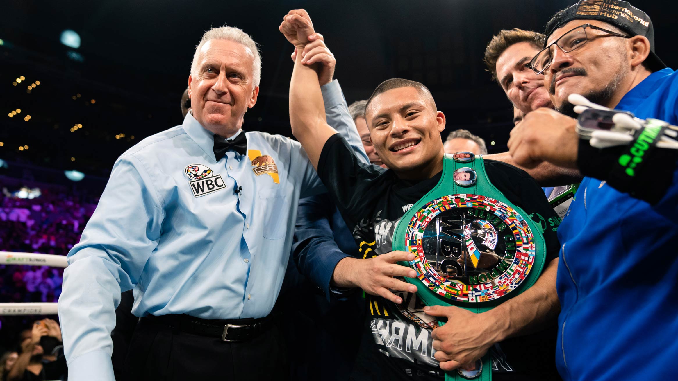 2332x1312 Topic: Isaac Cruz. Premier Boxing Champions