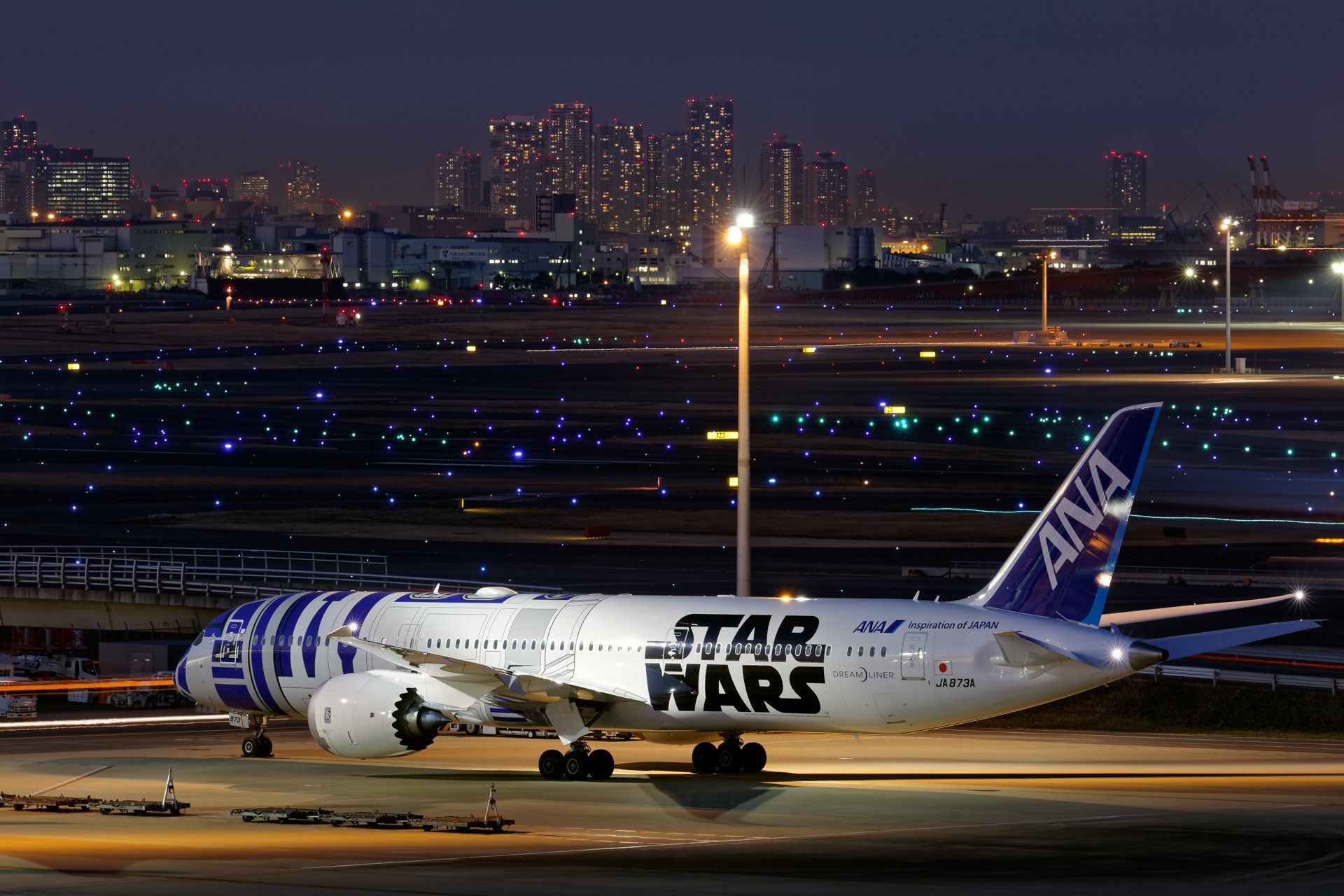 1920x1280 Boeing 787 Star Wars Passenger Plane HD Wallpaper at Night Airport Viewx1280