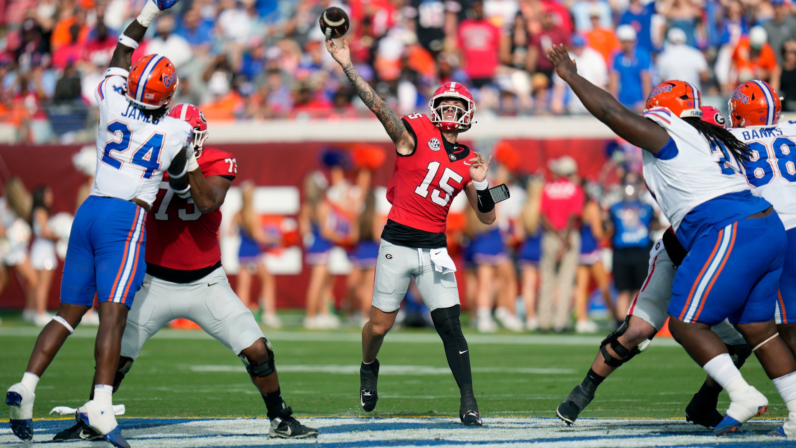 2560x1440 Carson Beck Overcomes 3 INTs To Lead No. 2 Georgia To A 34 20 Win Over Florida In 'Cocktail Party'