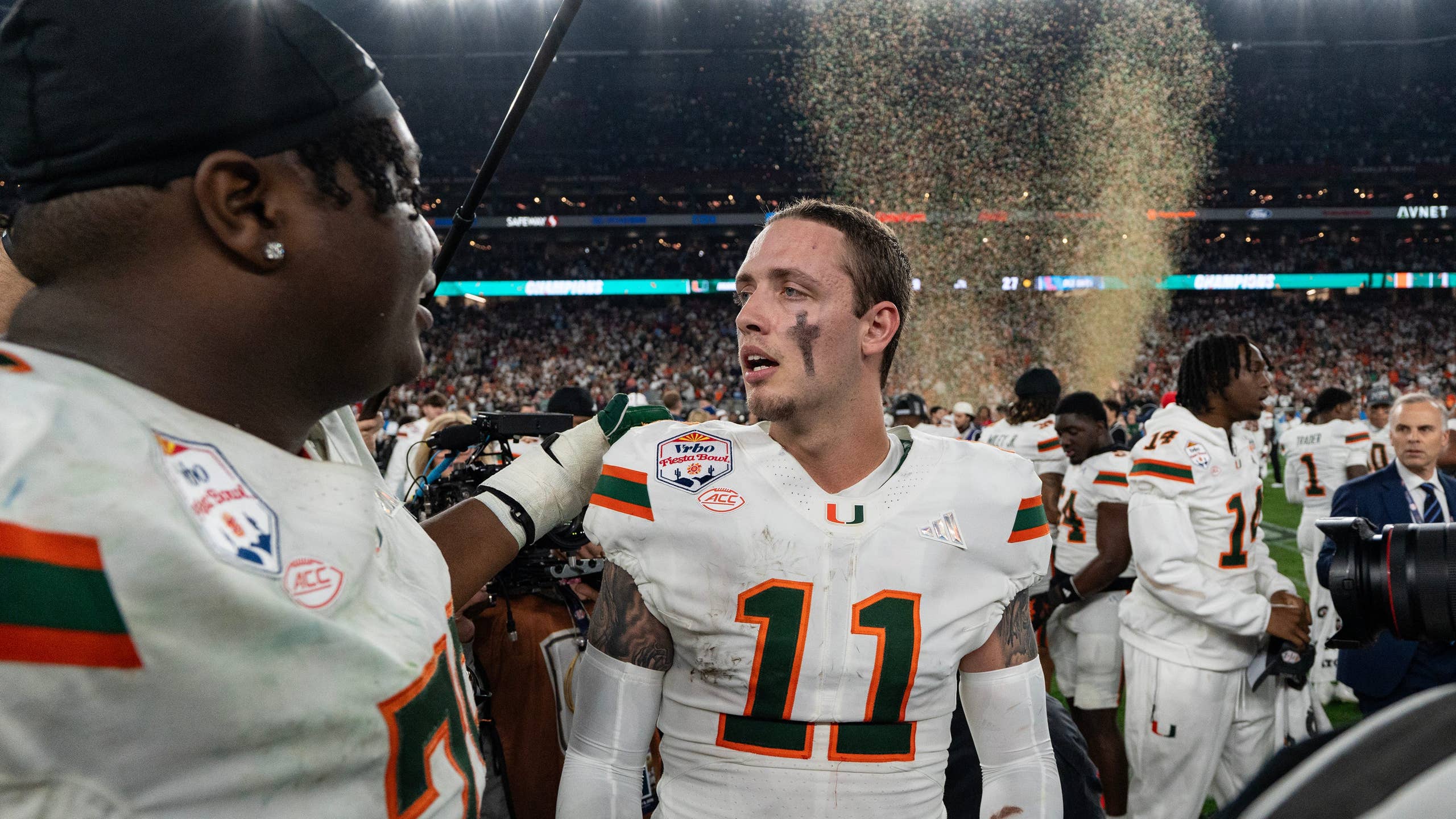 2560x1440 Some NFL Teams Strongly Against Drafting Miami Quarterback Carson Beck