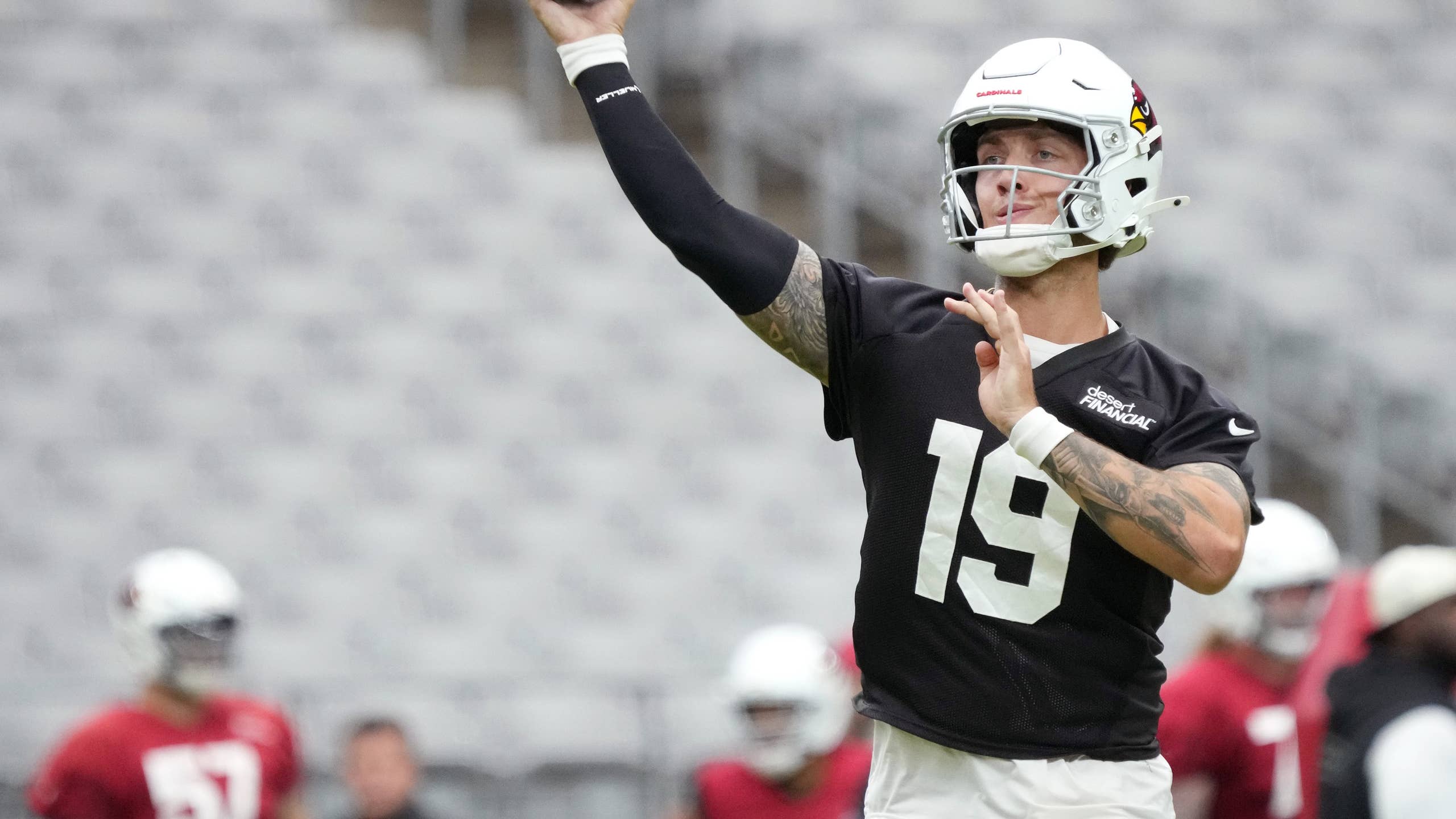 2560x1440 Cardinals Set Expectations For Carson Beck Ahead Of Preseason Debut