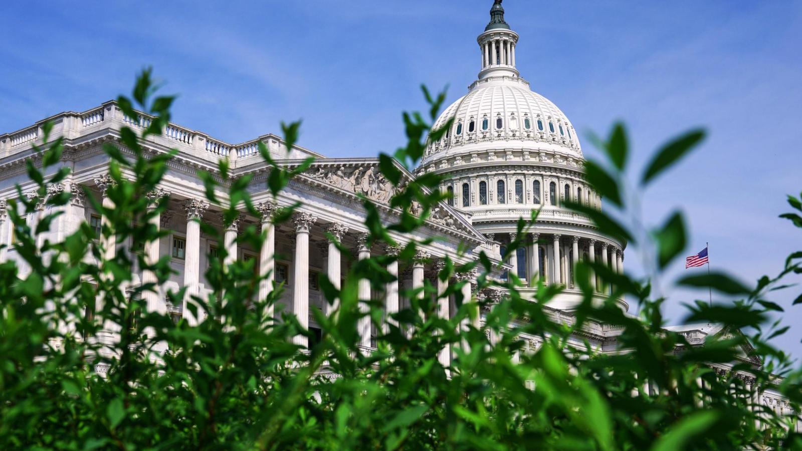 1600x900 What if neither party controls the House or Senate?