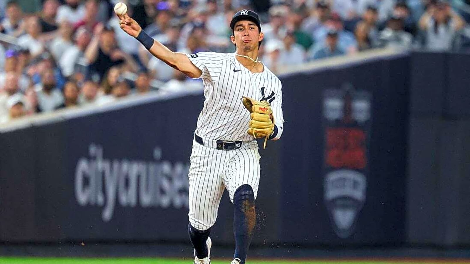 1600x900 Reds Claim INF OF Oswaldo Cabrera Off Waivers From Yankees