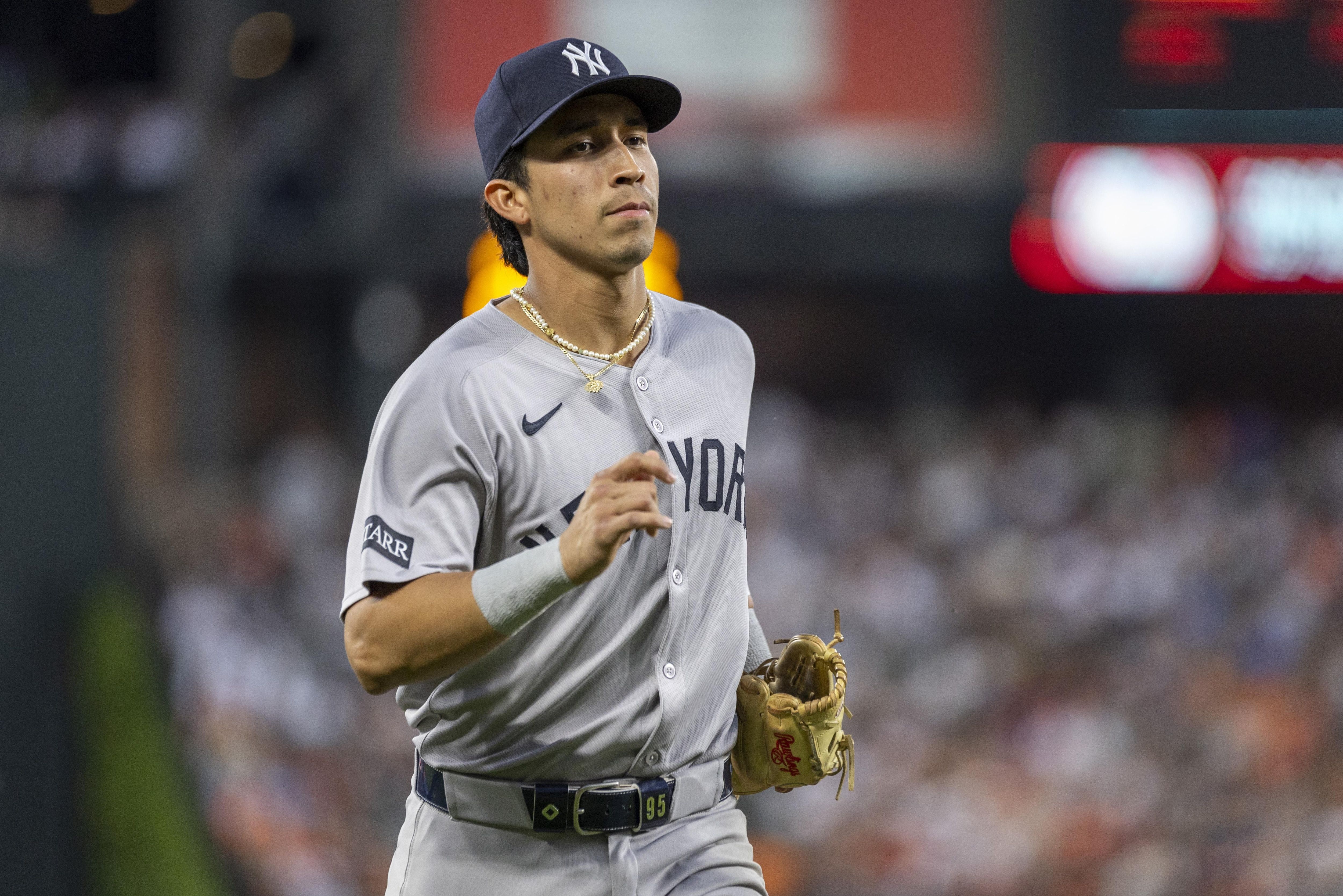5000x3334 Yankees' Oswaldo Cabrera Talks 'Small Possibility' He Could Return from Injury in 2025
