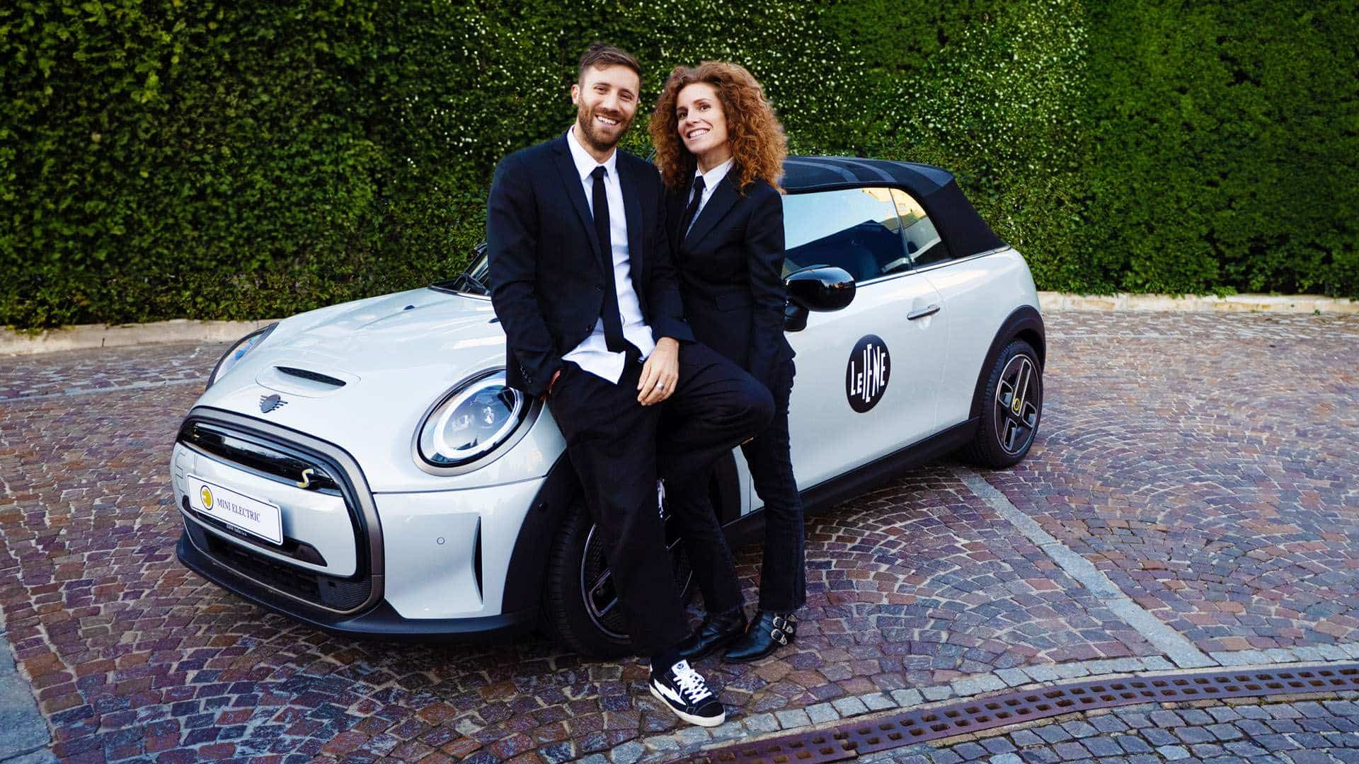 1920x1080 MINI auto ufficiale de Le Iene