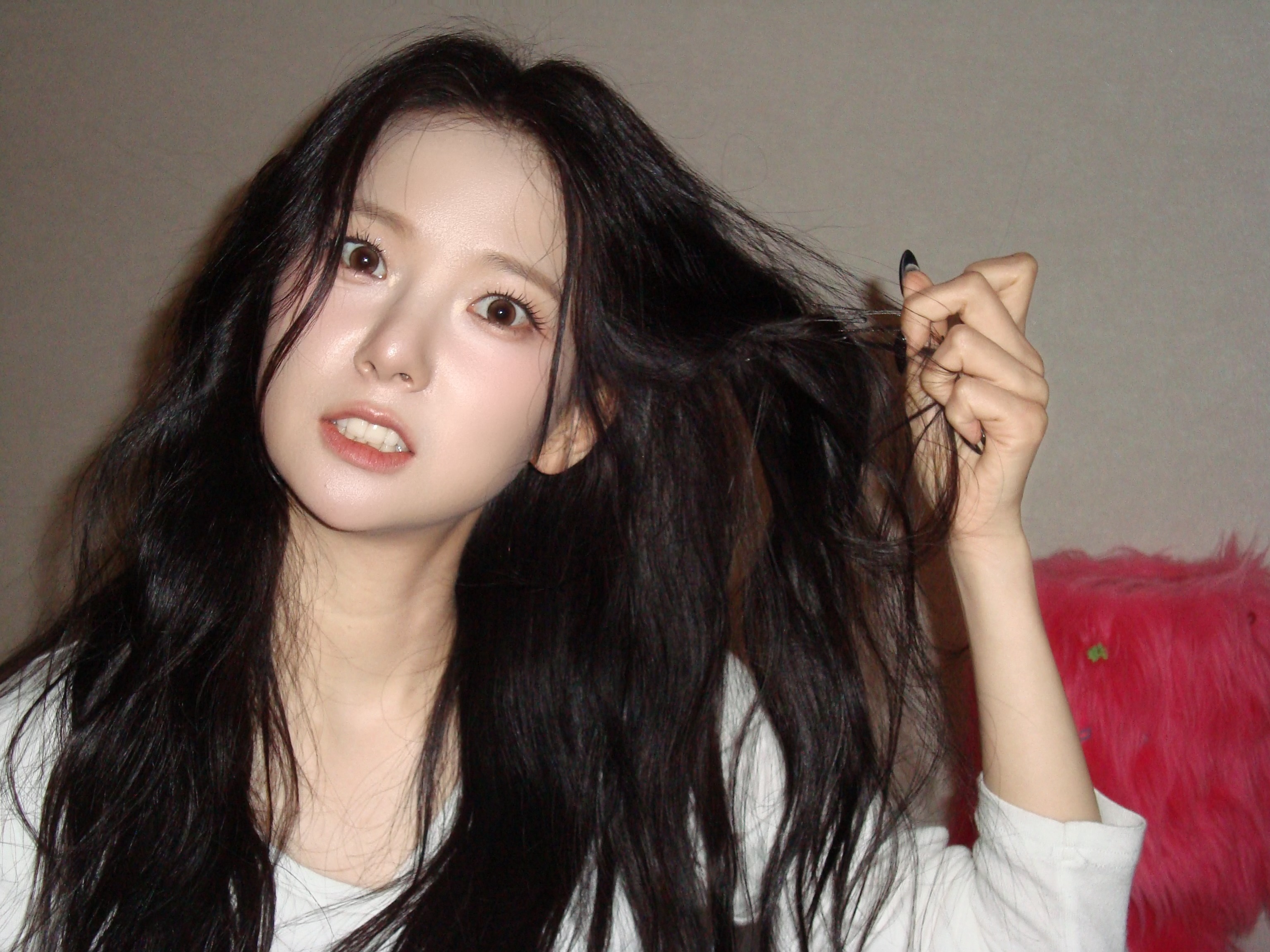 3072x2304 Yujin