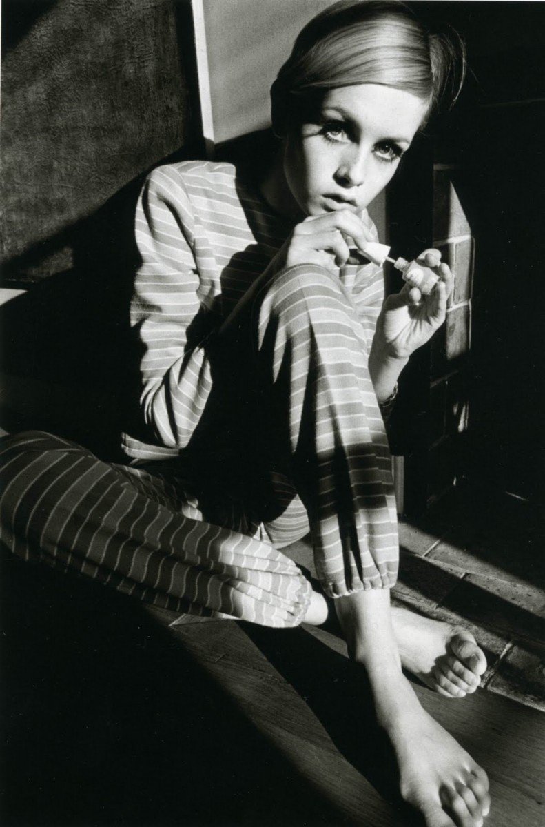 791x1200 Twiggy Wallpaper