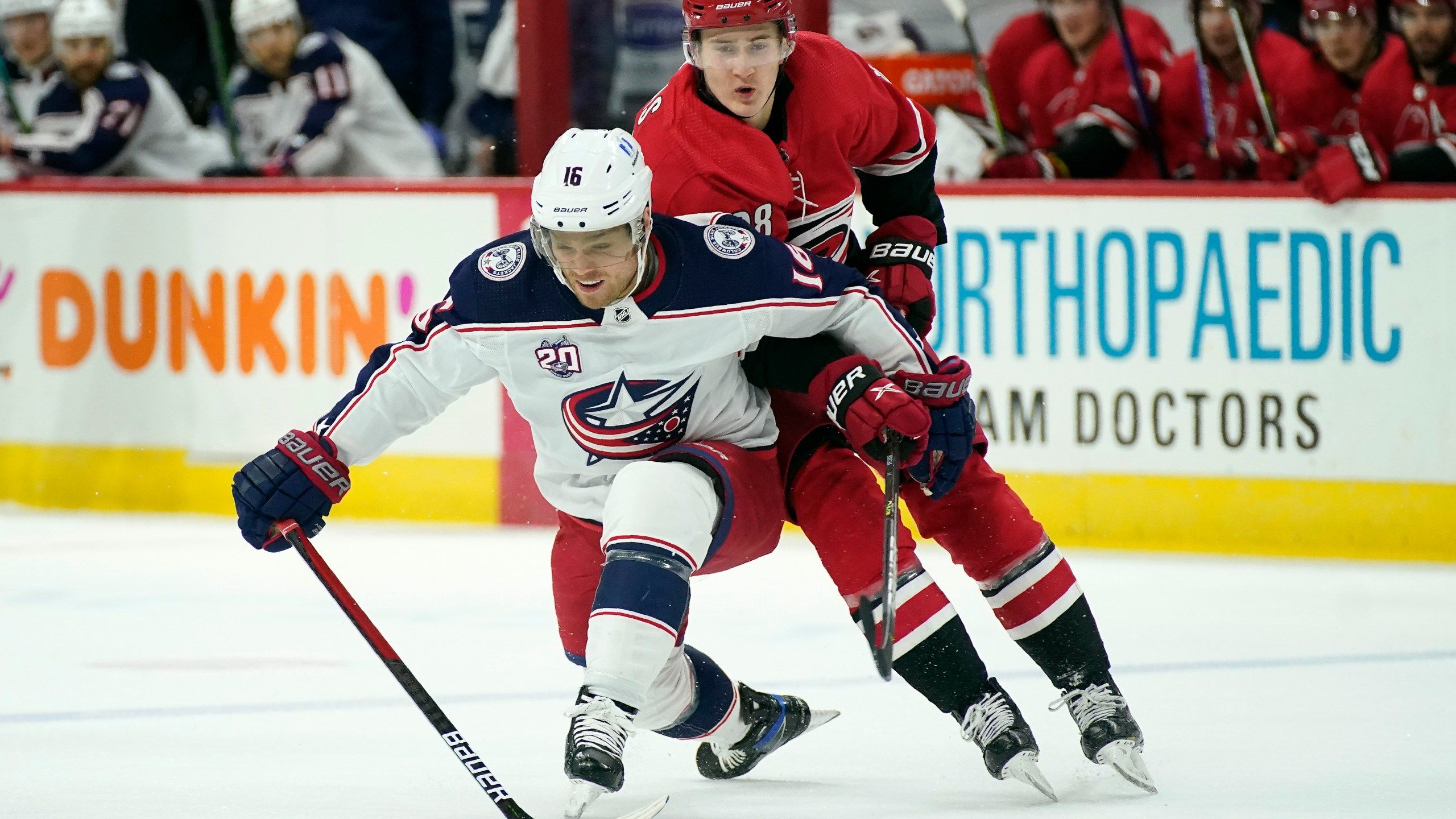 2560x1440 Hurricanes acquire forward Max Domi at NHL trade deadline
