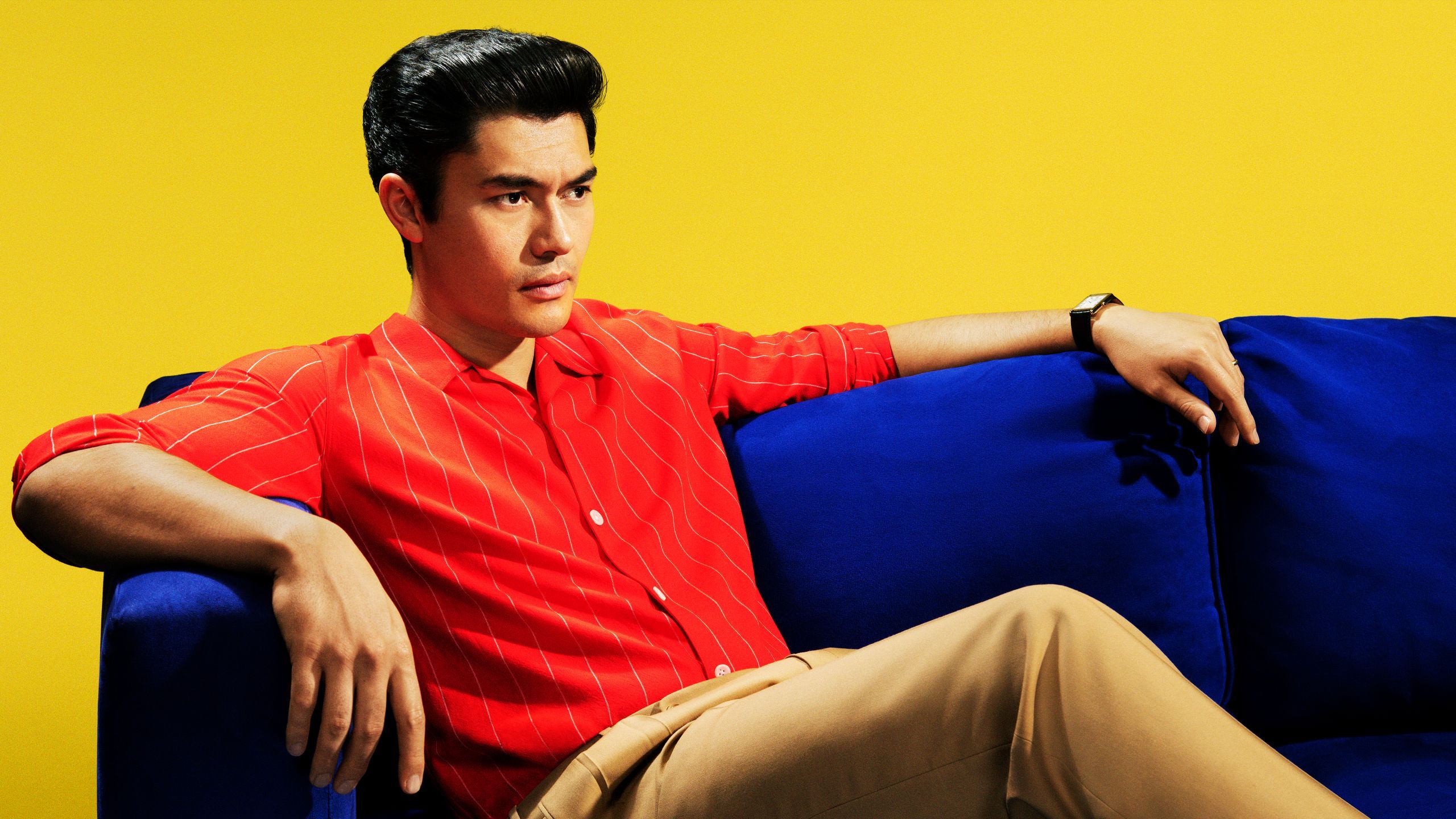 2560x1440 Henry Golding: The Next Leading Man of Hollywood