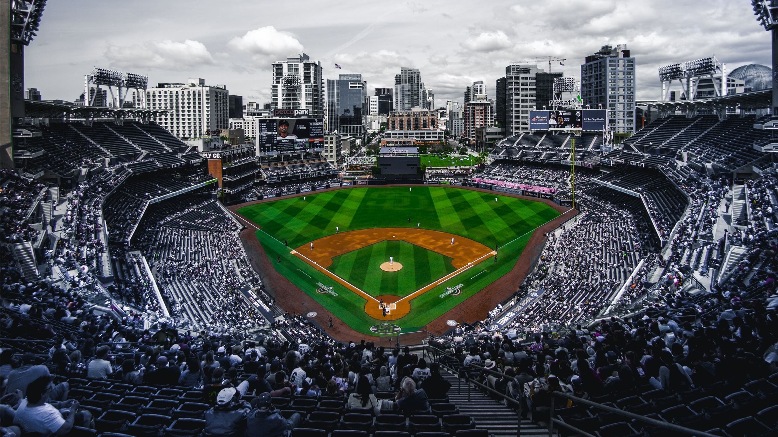 2560x1440 Petco Park, San Diego, Un. MacBook Air Wallpaper Download