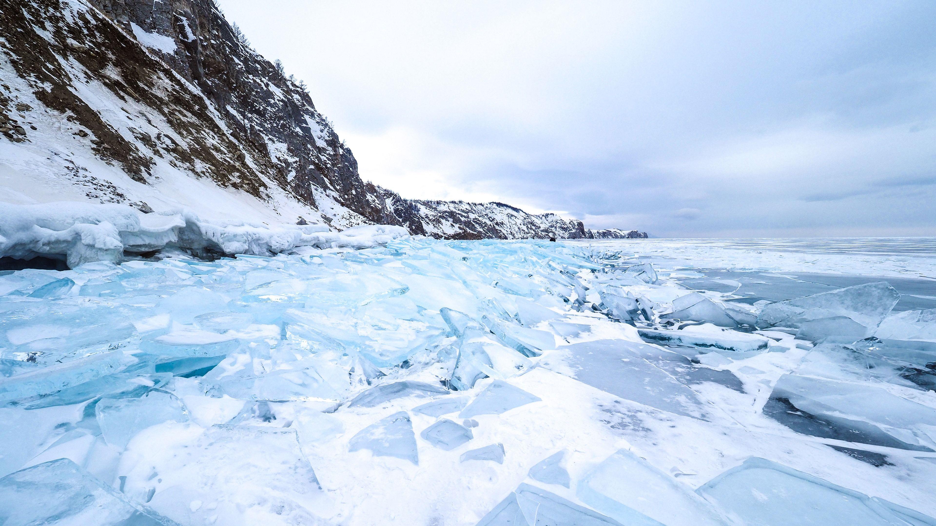 3840x2160 Blue ice snow Lake Baikal Siberia Russia