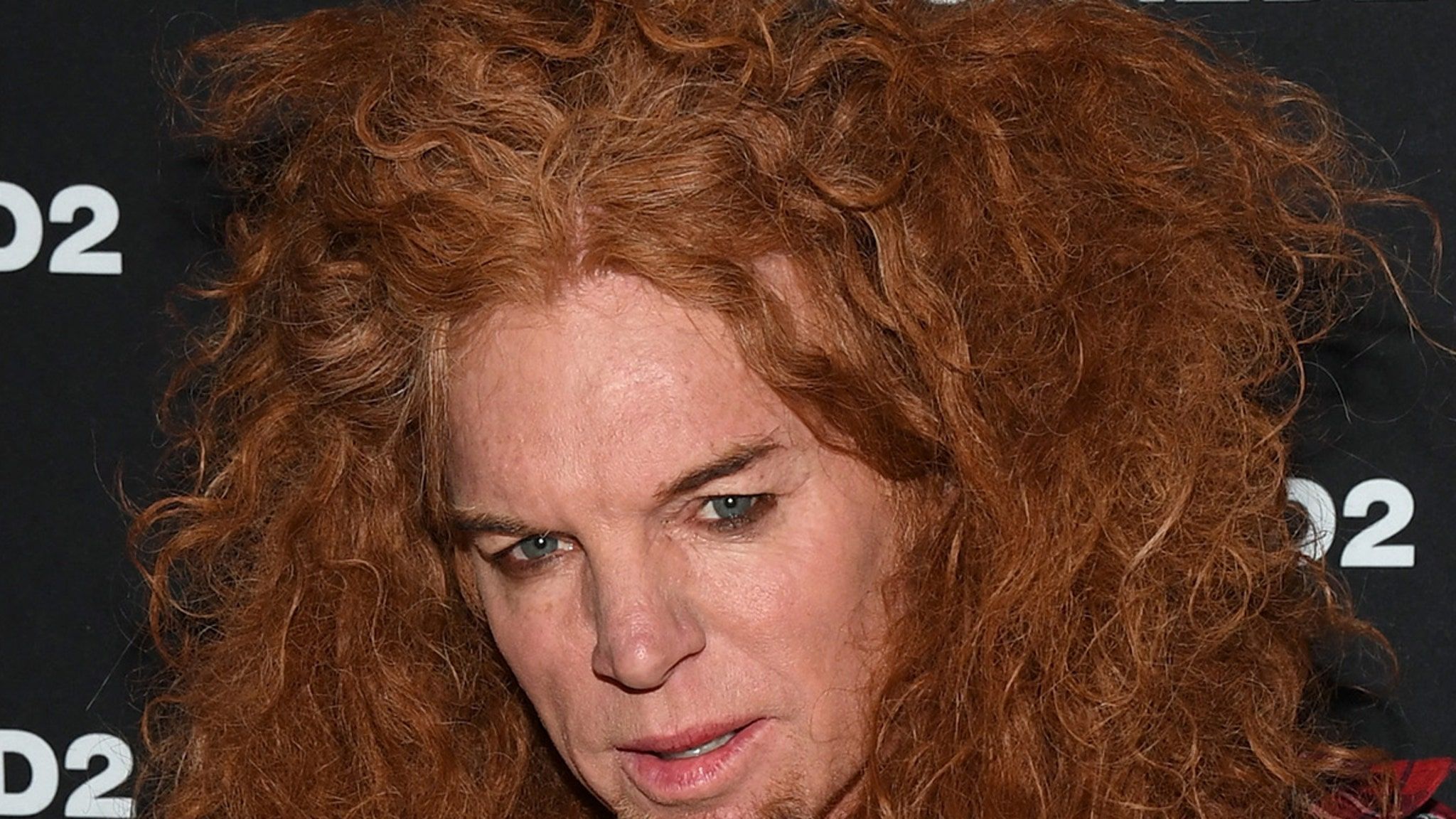 2048x1152 Carrot Top's Lawyer Claims He Was Being Extorted Over Sex Before Suicide Attempt