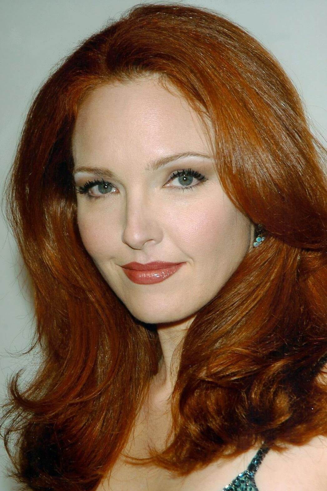 1048x1571 Amy Yasbeck Birth Chart: Horoscope with Kundli