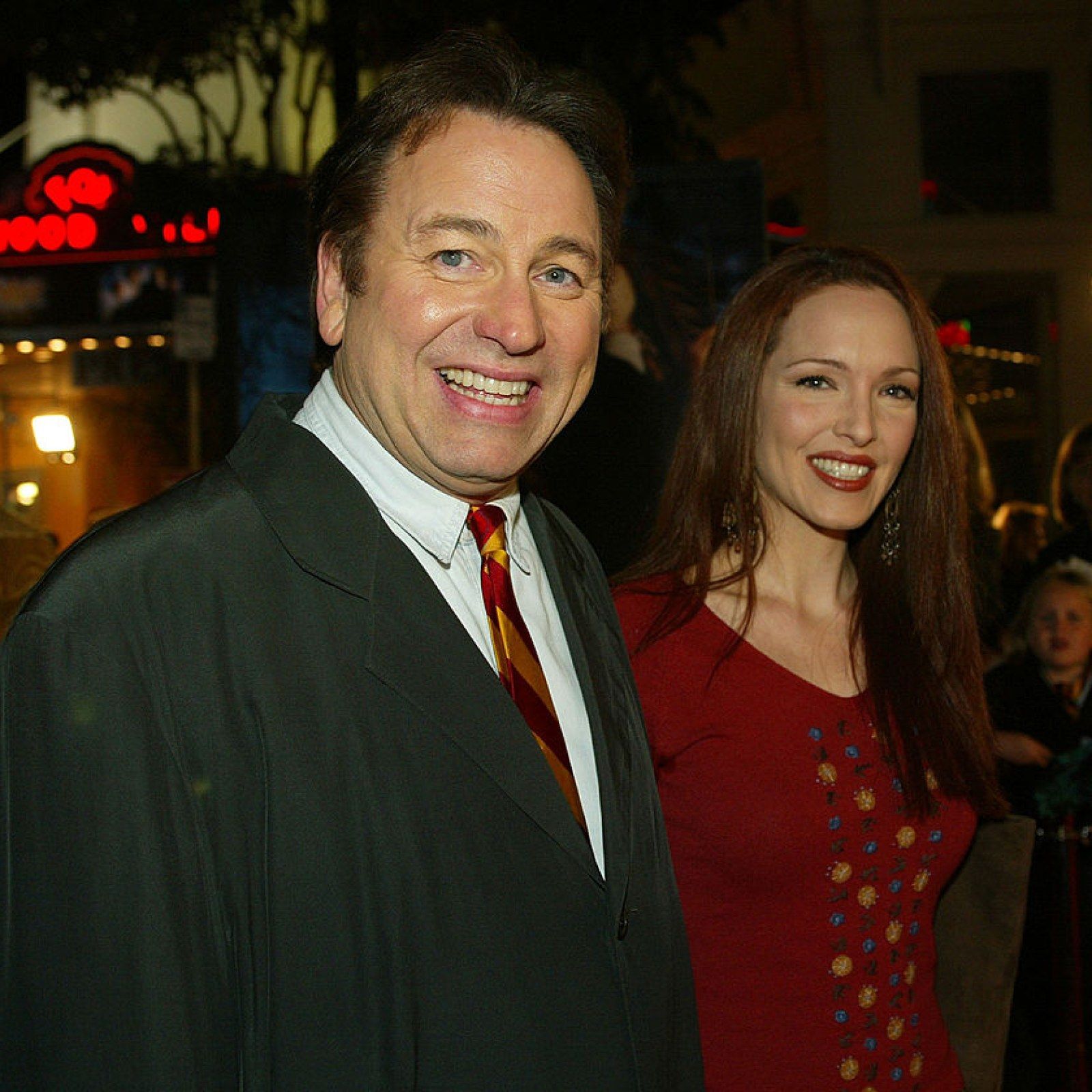 1600x1600 Amy Yasbeck Not Ready to Date Even After 19 Years of Husband's Death: 'I'd Miss Him More'