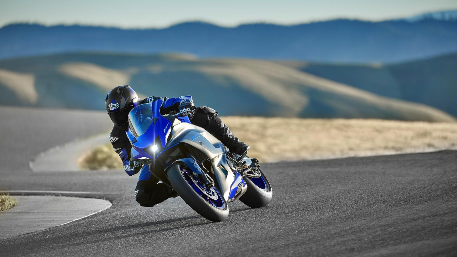 1600x900 New R7: Next generation Supersport from Yamaha