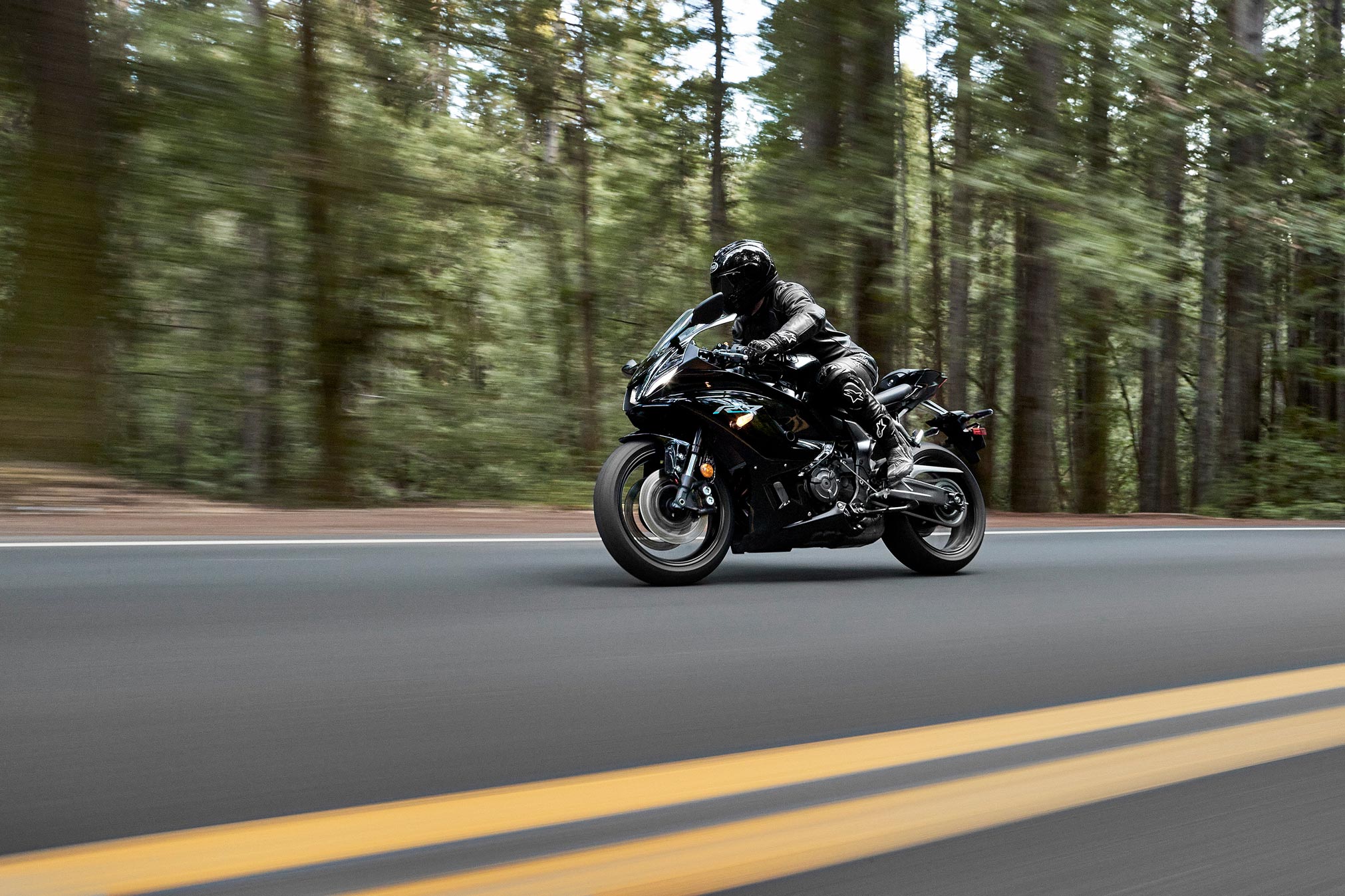 2022x1348 Yamaha YZF R7 Guide