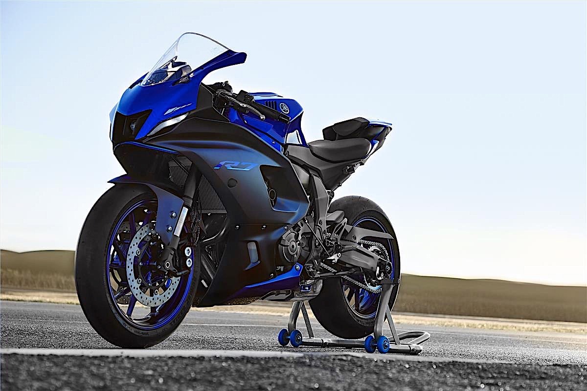 1200x800 Yamaha YZF R7 Breaks Cover As $000 Piece Of New Japanese Supersport