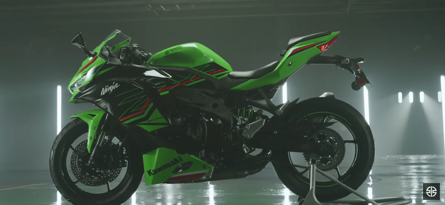 1560x720 Ninja ZX 4R Kawasaki.png
